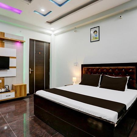 Hotel O Grand Epic Inn Noida Luaran gambar