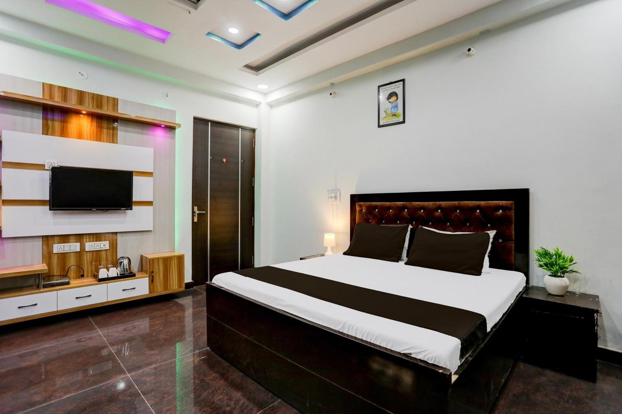 Hotel O Grand Epic Inn Noida Luaran gambar
