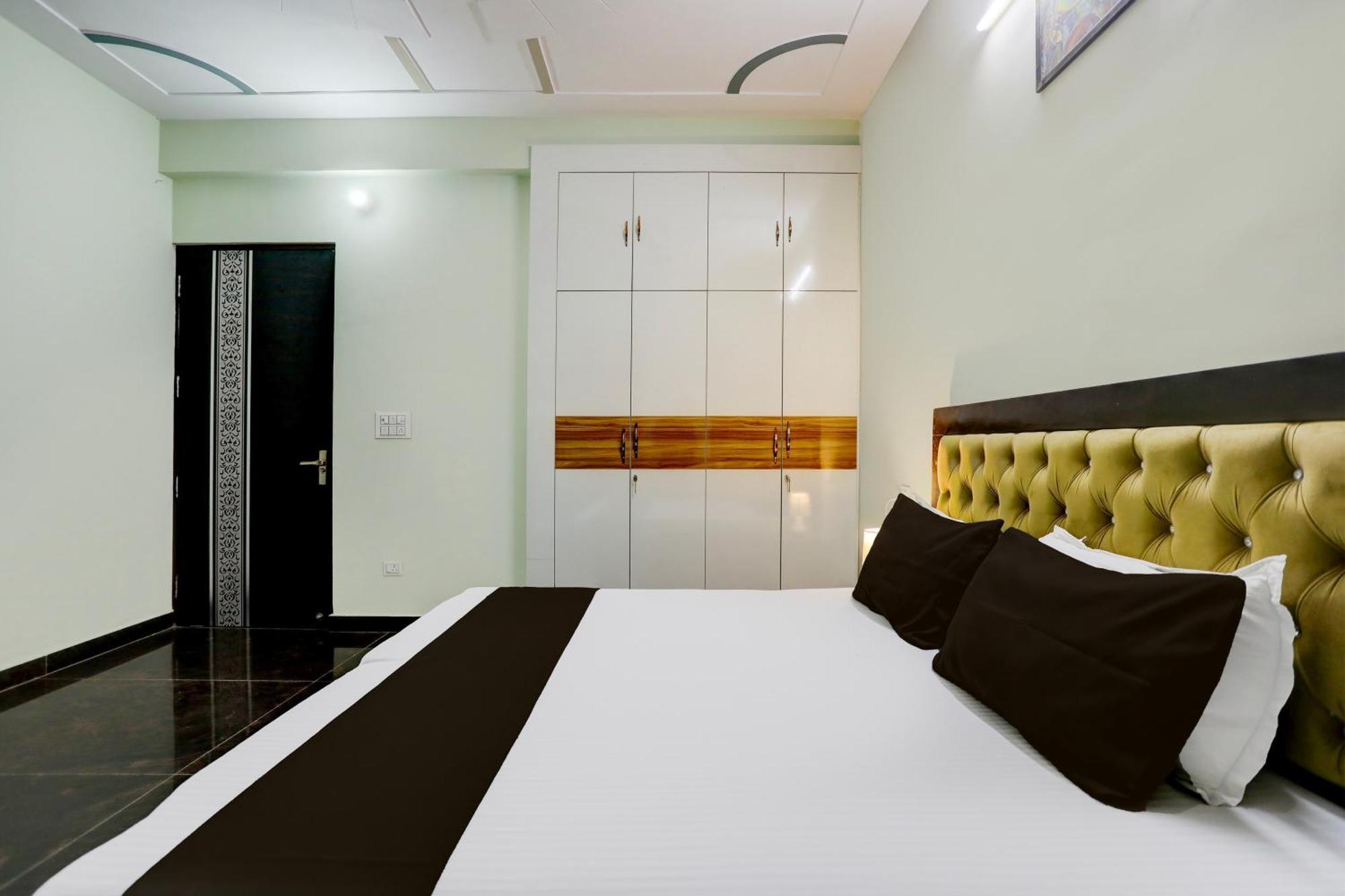 Hotel O Grand Epic Inn Noida Luaran gambar