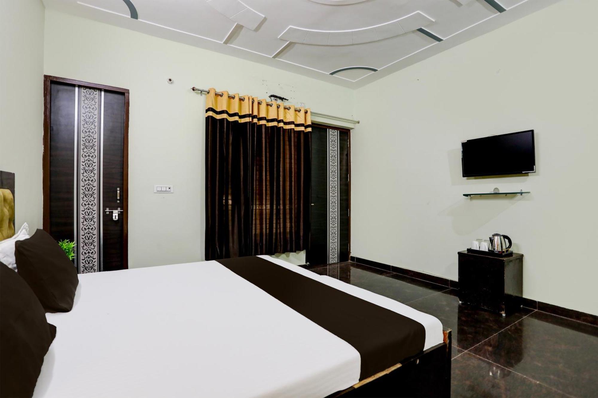 Hotel O Grand Epic Inn Noida Luaran gambar